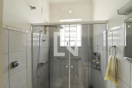 Casa à venda com 600m², 3 quartos e 3 vagasBanheiro 