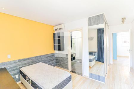 Casa de condomínio à venda com 550m², 5 quartos e 8 vagasSuíte 3