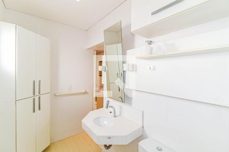 Casa de condomínio à venda com 550m², 5 quartos e 8 vagasBanheiro Suíte 1