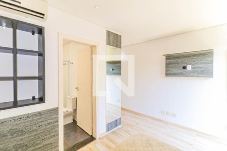 Casa de condomínio à venda com 550m², 5 quartos e 8 vagasSuíte 3