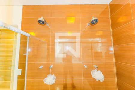 Casa de condomínio à venda com 550m², 5 quartos e 8 vagasBanheiro Suíte 3