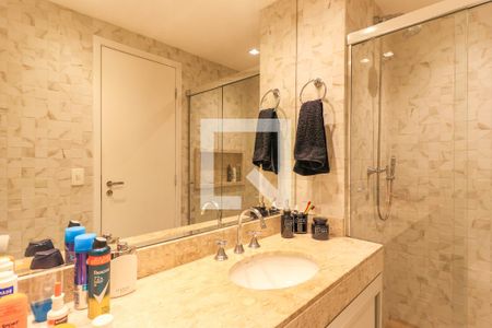 Apartamento à venda com 109m², 3 quartos e 2 vagasBanheiro da Suíte