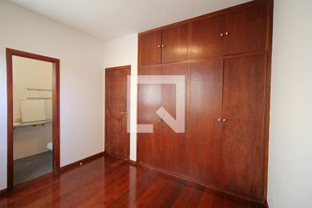 Suite de apartamento à venda com 3 quartos, 85m² em Serra, Belo Horizonte