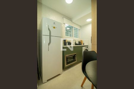 Cozinha de apartamento para alugar com 1 quarto, 33m² em Rio Branco, Porto Alegre