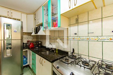 Apartamento à venda com 55m², 3 quartos e 1 vaga Apartamento à venda com 55m², 3 quartos e 1 vagaCozinha