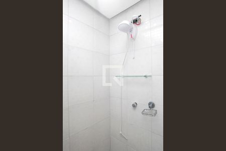 Banheiro de kitnet/studio à venda com 1 quarto, 30m² em Centro Histórico, Porto Alegre