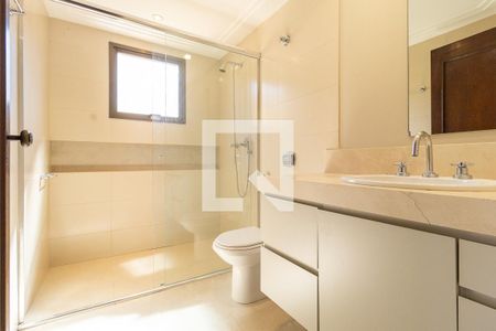 Apartamento para alugar com 123m², 3 quartos e 2 vagas Apartamento para alugar com 123m², 3 quartos e 2 vagasBanheiro da Suíte