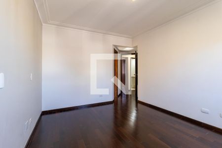 Apartamento para alugar com 123m², 3 quartos e 2 vagas Apartamento para alugar com 123m², 3 quartos e 2 vagasQuarto 3 - Suíte