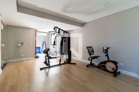 Apartamento para alugar com 123m², 3 quartos e 2 vagas Apartamento para alugar com 123m², 3 quartos e 2 vagasÁrea comum - Academia