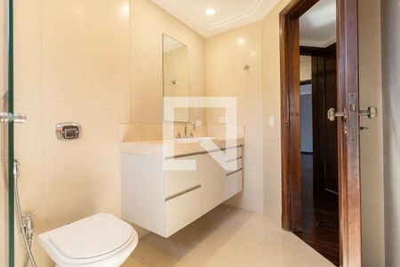 Apartamento para alugar com 123m², 3 quartos e 2 vagas Apartamento para alugar com 123m², 3 quartos e 2 vagasBanheiro da Suíte