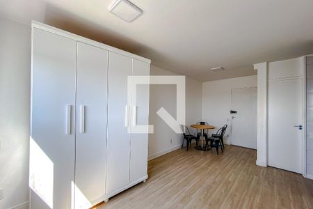Studio à venda com 33m², 1 quarto e 1 vagaSala/Quarto