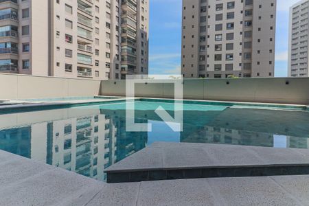 Studio para alugar com 25m², 1 quarto e sem vaga Studio para alugar com 25m², 1 quarto e sem vagaÁrea comum - Piscina