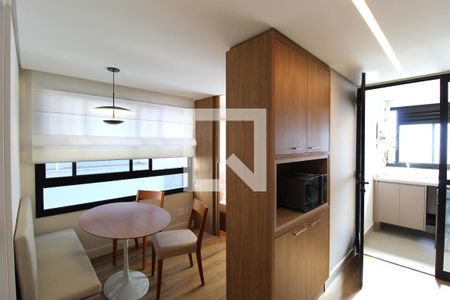Sala de kitnet/studio para alugar com 1 quarto, 36m² em Moema, São Paulo
