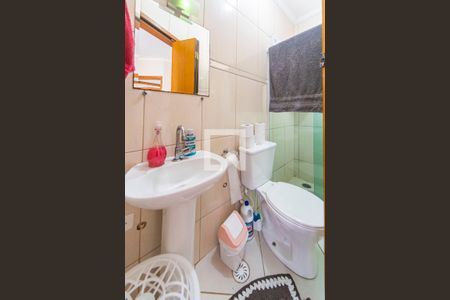 Casa à venda com 60m², 2 quartos e 2 vagasBanheiro do Quarto 2