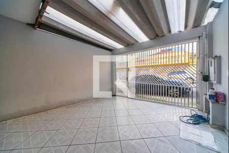 Casa à venda com 60m², 2 quartos e 2 vagasGaragem