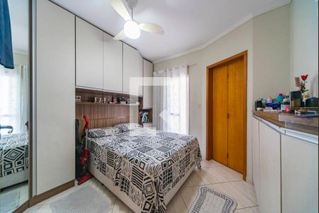 Casa à venda com 60m², 2 quartos e 2 vagasQuarto 2