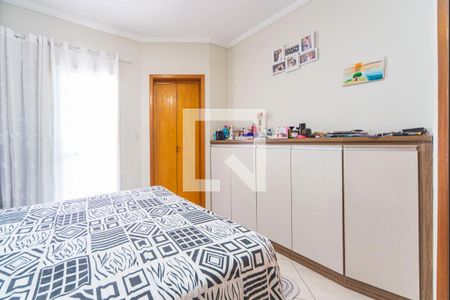 Casa à venda com 60m², 2 quartos e 2 vagasQuarto 2