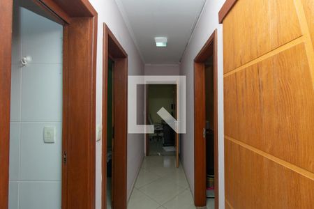 Casa à venda com 304m², 3 quartos e 4 vagasCorredor