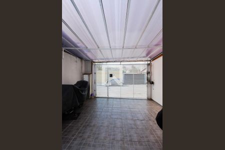 Casa para alugar com 124m², 2 quartos e 2 vagas Casa para alugar com 124m², 2 quartos e 2 vagasGaragem