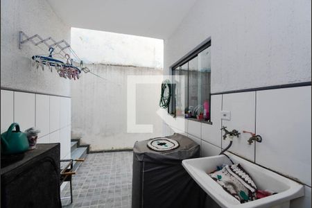 Casa para alugar com 124m², 2 quartos e 2 vagas Casa para alugar com 124m², 2 quartos e 2 vagasÁrea de Serviço