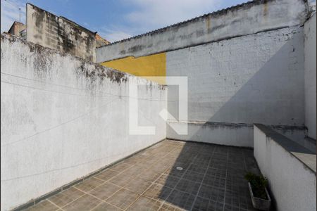 Casa para alugar com 124m², 2 quartos e 2 vagas Casa para alugar com 124m², 2 quartos e 2 vagasQuintal