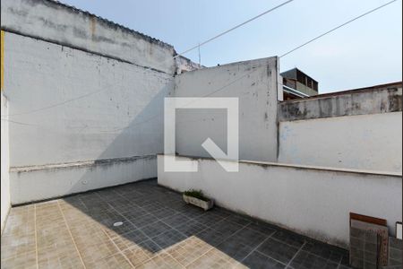 Casa para alugar com 124m², 2 quartos e 2 vagas Casa para alugar com 124m², 2 quartos e 2 vagasQuintal