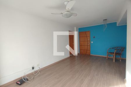 Sala de apartamento para alugar com 2 quartos, 55m² em Pechincha, Rio de Janeiro