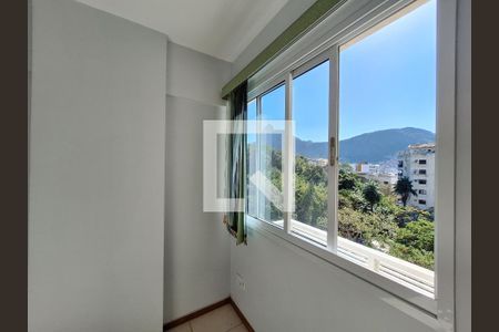 Apartamento à venda com 96m², 3 quartos e 2 vagas Apartamento à venda com 96m², 3 quartos e 2 vagasQuarto 3