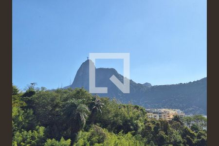 Apartamento à venda com 96m², 3 quartos e 2 vagas Apartamento à venda com 96m², 3 quartos e 2 vagasQuarto 3