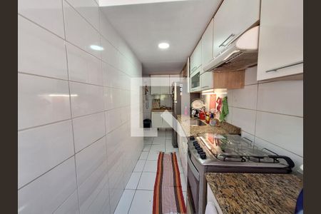 Apartamento à venda com 96m², 3 quartos e 2 vagas Apartamento à venda com 96m², 3 quartos e 2 vagasCozinha