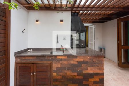 Apartamento à venda com 206m², 4 quartos e 1 vagaChurrasqueira