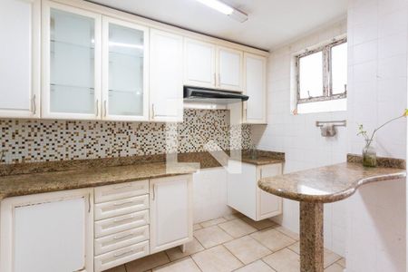 Apartamento à venda com 206m², 4 quartos e 1 vagaCozinha