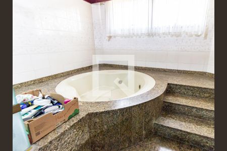 Apartamento para alugar com 500m², 4 quartos e 5 vagasBanheiro da Suíte 1