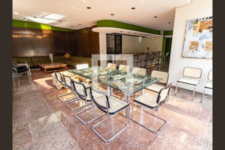 Apartamento para alugar com 500m², 4 quartos e 5 vagasÁrea comum - Salão de festas