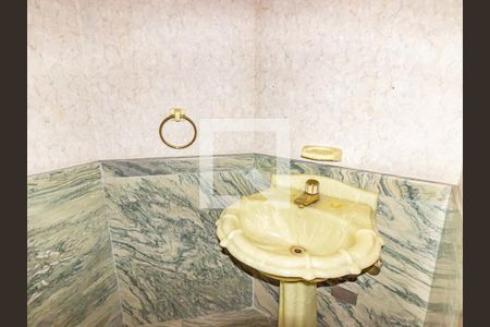 Apartamento para alugar com 500m², 4 quartos e 5 vagasLavabo