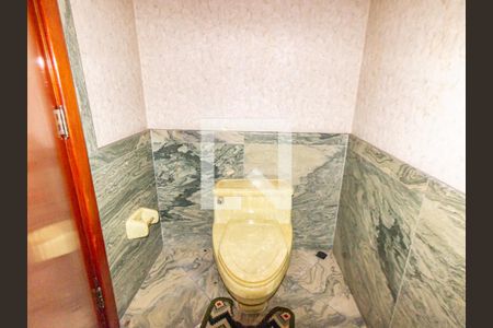 Apartamento para alugar com 500m², 4 quartos e 5 vagasLavabo