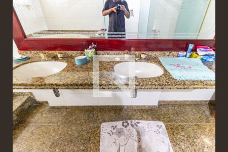 Apartamento para alugar com 500m², 4 quartos e 5 vagasBanheiro da Suíte 1