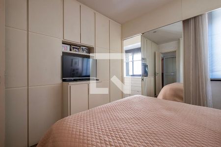 Apartamento à venda com 101m², 1 quarto e 2 vagasSuíte