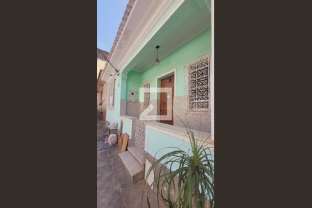 Casa de condomínio para alugar com 77m², 2 quartos e 1 vaga Casa de condomínio para alugar com 77m², 2 quartos e 1 vagaFachada