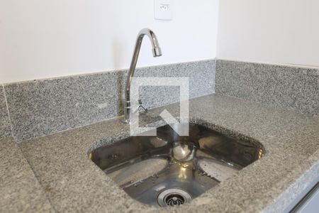 Cozinha de apartamento à venda com 1 quarto, 29m² em Moema, São Paulo