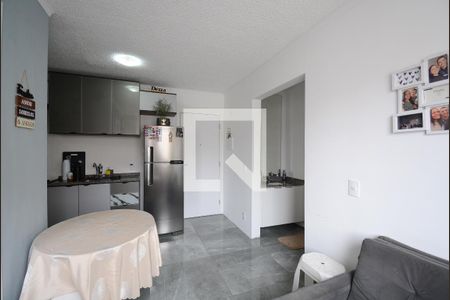 Sala de apartamento para alugar com 2 quartos, 35m² em Jardim São Savério, São Paulo