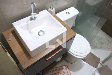 Casa à venda com 200m², 3 quartos e 2 vagasBanheiro 1