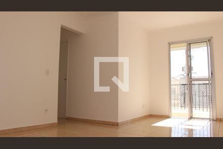 Sala de apartamento para alugar com 3 quartos, 62m² em Vila Antonieta, São Paulo