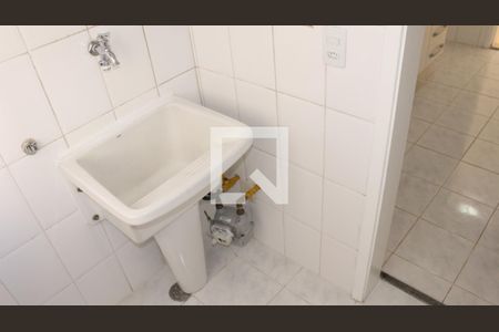 Apartamento para alugar com 62m², 3 quartos e 1 vagaÁrea de serviço 