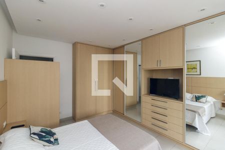 Apartamento à venda com 159m², 2 quartos e 1 vagaQuarto 1 - Suíte