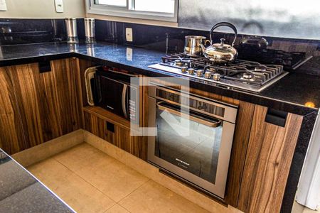 Apartamento para alugar com 117m², 2 quartos e 2 vagas Apartamento para alugar com 117m², 2 quartos e 2 vagasCozinha