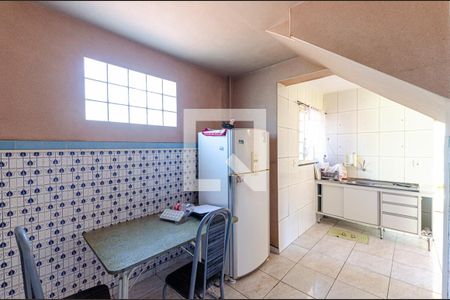 Casa à venda com 117m², 2 quartos e 2 vagasCozinha