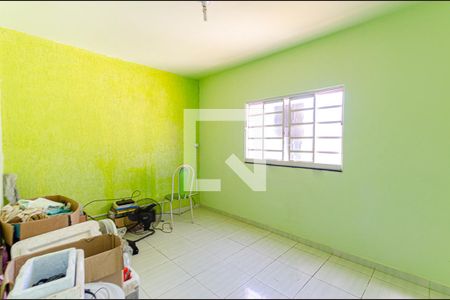 Casa à venda com 117m², 2 quartos e 2 vagasSuite