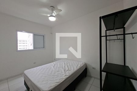 Quarto de apartamento para alugar com 2 quartos, 60m² em Nova Mirim, Praia Grande