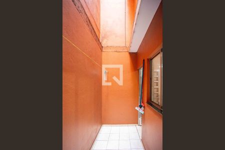 Casa à venda com 150m², 2 quartos e 1 vagaÁrea de Serviço 2